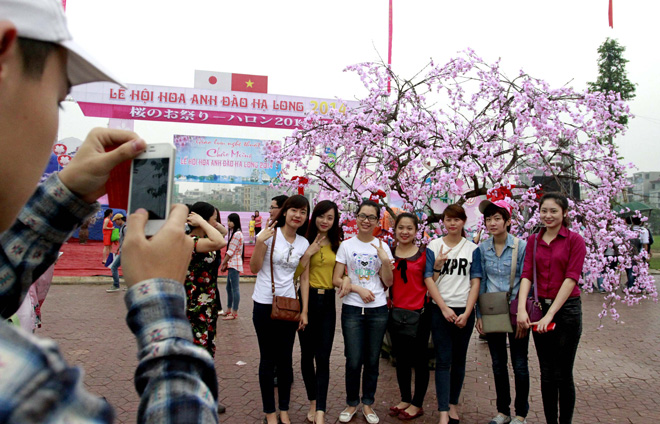 ງານບຸນດອກຊາກຸລະ ຢູ່ຮ້າລອງ 2016 ຈະຖືກໄຂຂຶ້ນໃນວັນທີ 18/03